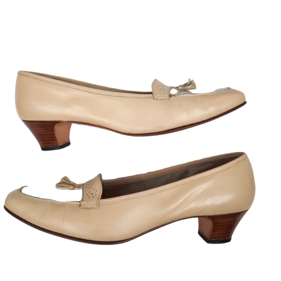 Salvatore Ferragamo Boutique‎ Tassled Loafer Pump Shoe Cream White Size 8 - Picture 8 of 11